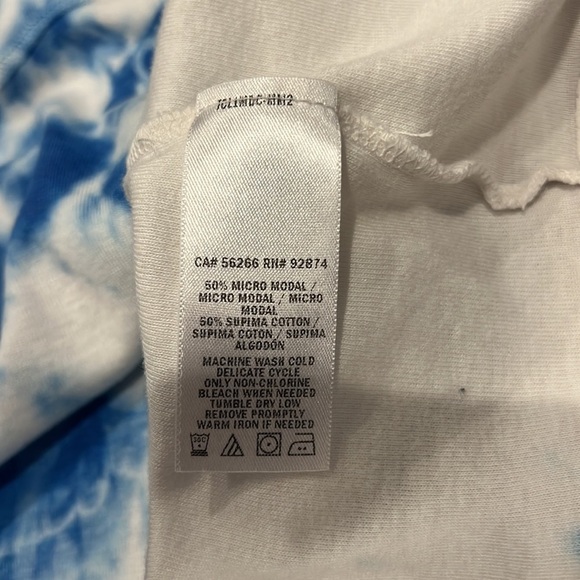 Splendid Women’s Blue and White Tank Top Size Large - Picture 3 of 4